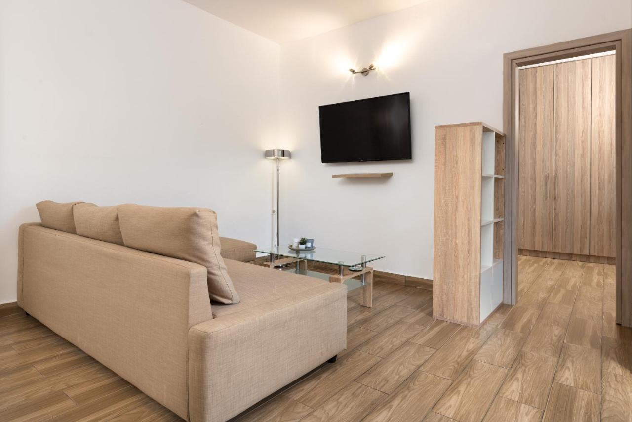 Theros Luxury Apartment Archangelos  Luaran gambar
